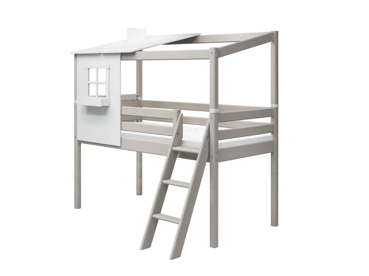 halbhohes Bett